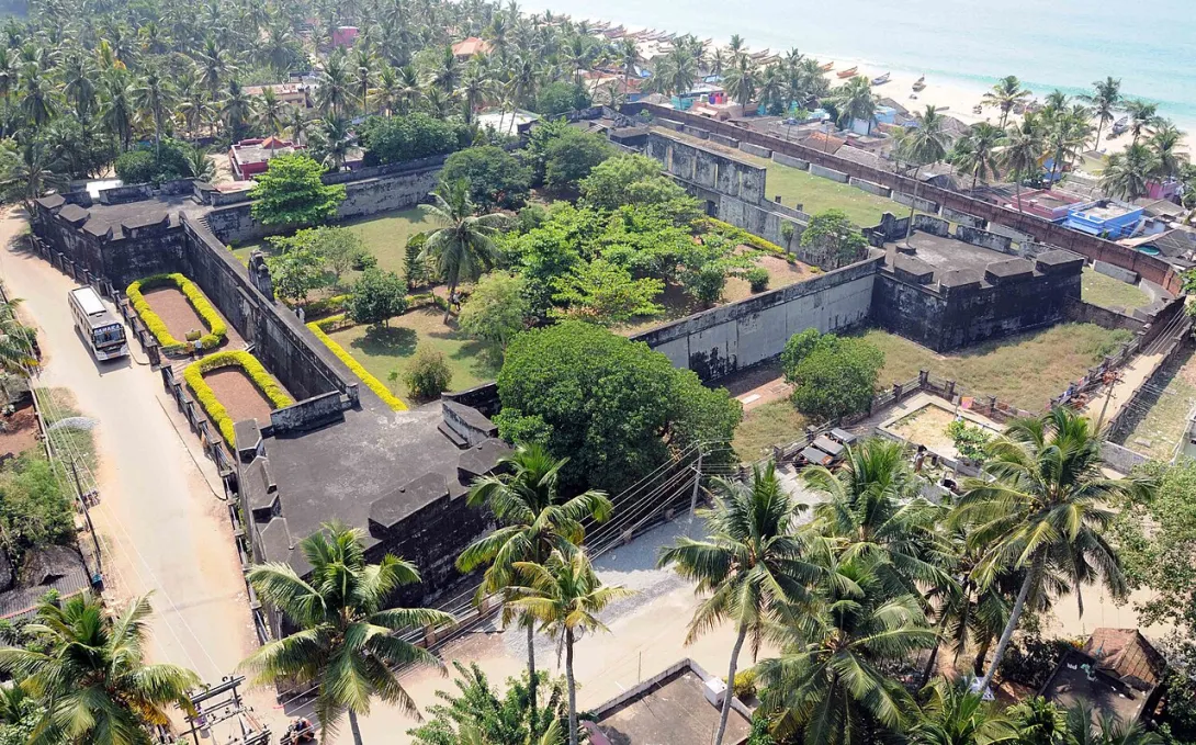അഞ്ചുതെങ്ങ് കോട്ട 