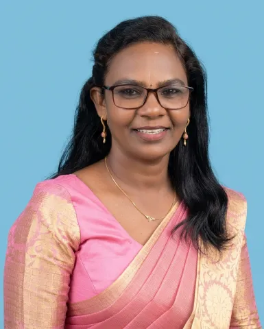 മോളി വി 