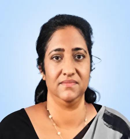 അഡ്വ. ബിനി വർഗ്ഗീസ്