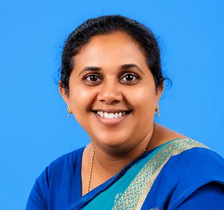 എൽസാ തോമസ് 