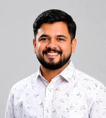 ശ്രീ. റോബിൻ മോൻസി 