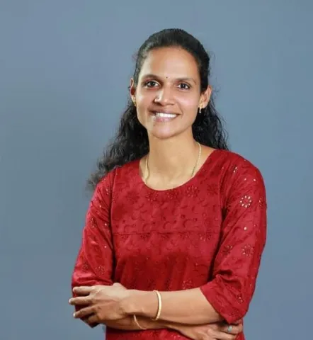 വീണ വേണു 