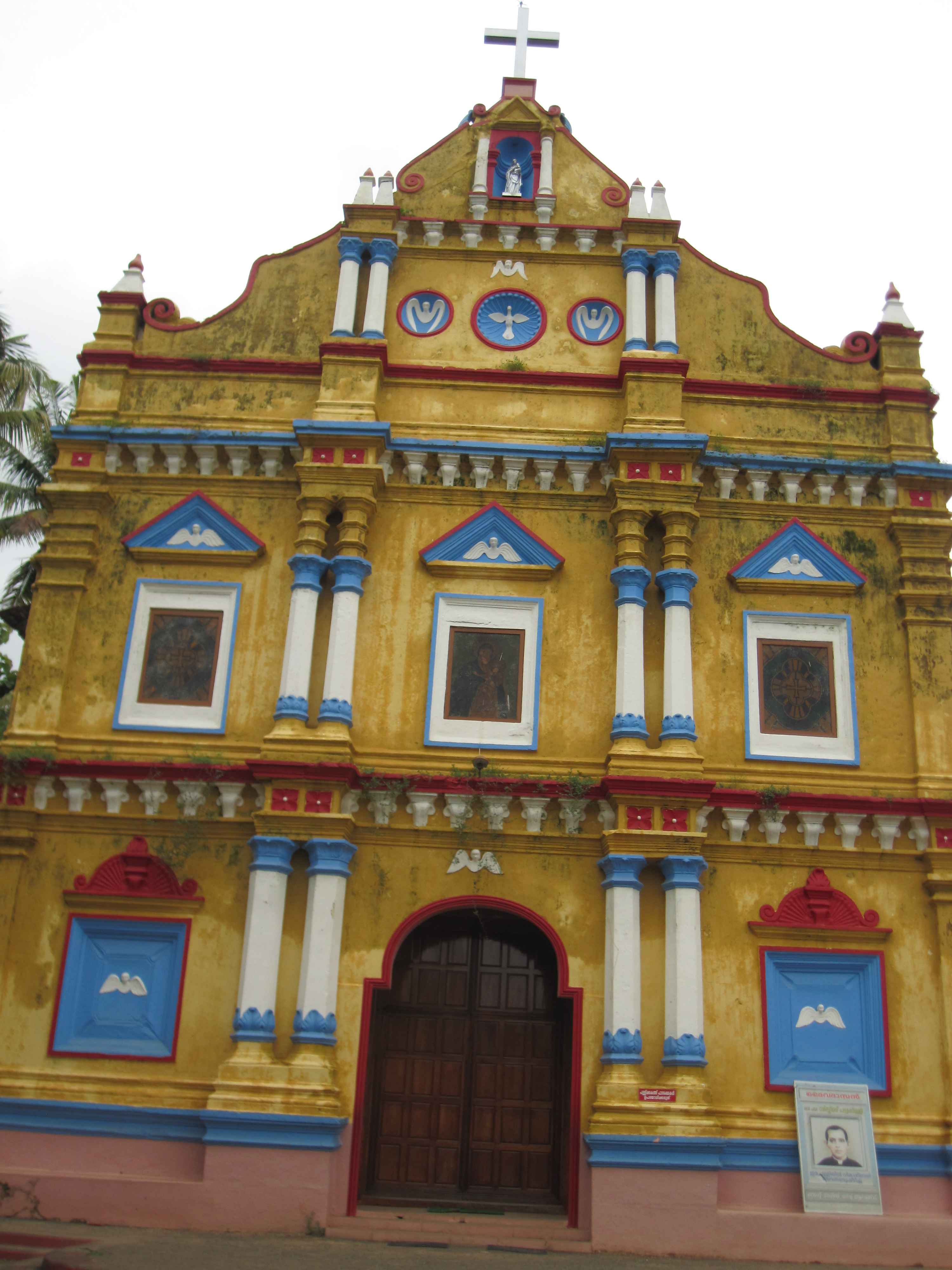 സെന്റ് മേരീസ് ചർച്ച് ആലങ്ങാട്, പഴയപള്ളി