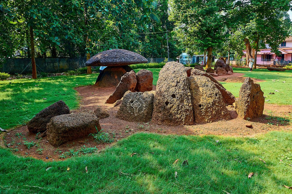 കുടക്കല്ല്