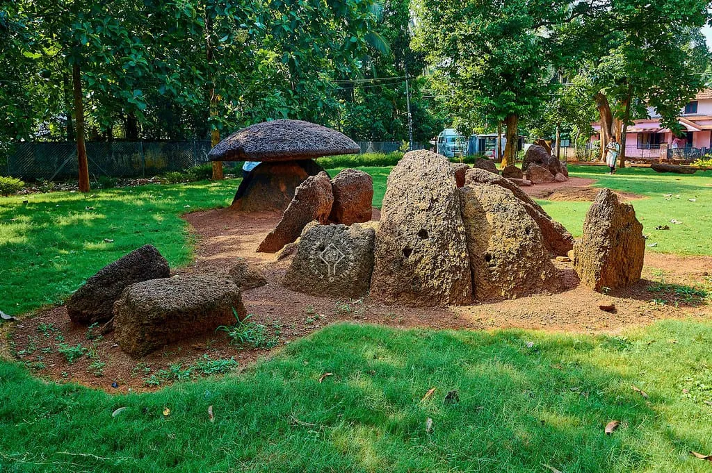 കുടക്കല്ല്