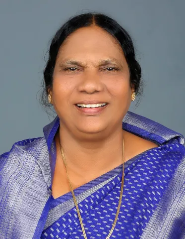 കെ വി നഫീസ