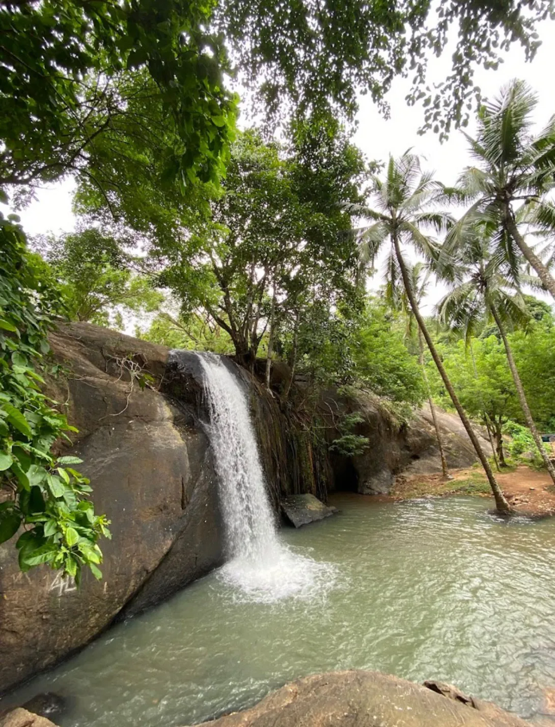 തൂമാനം വെള്ളച്ചാട്ടം