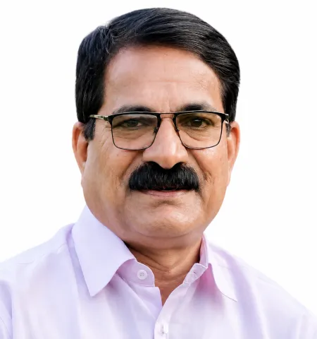 കേമ്പില്‍ രവി