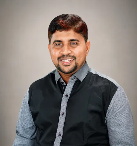 കബീർ മുതുപറമ്പ് 