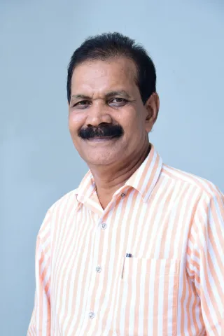 എൻ എം ദാമോദരൻ