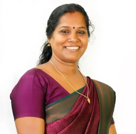 അജിത വി എസ്