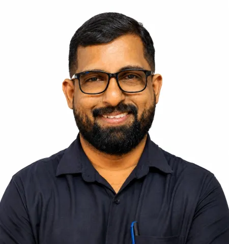 വിജേഷ് എം