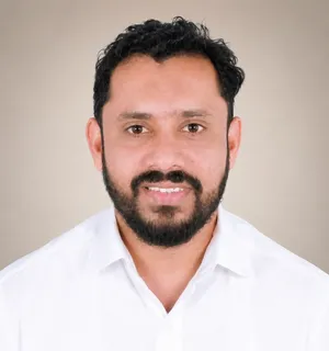 നൌഷാദ് സി സി