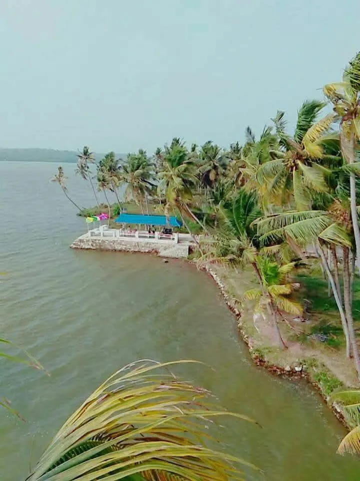 കുളമുട്ടം കടവ്