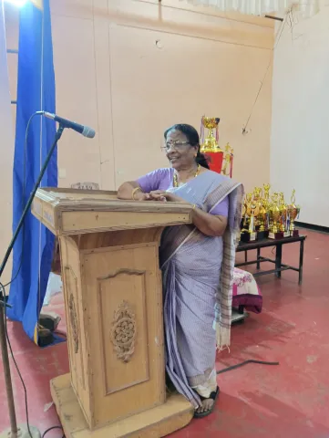 ജെ .ലളിത