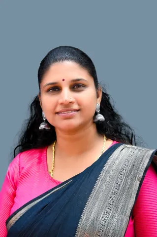 അർച്ചന ആർ