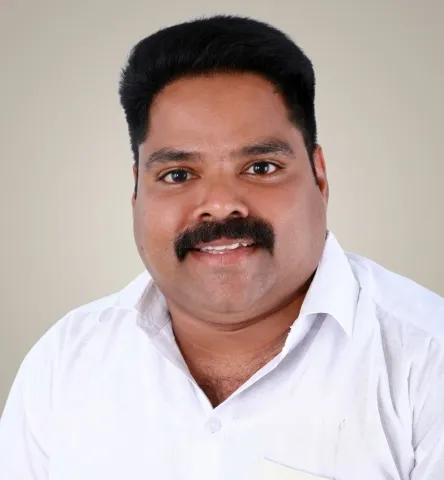 ശ്രീ നൊച്ചിയൂർ സുരേഷ് കുമാർ ആർ