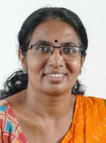 പ്രവീണ കുമാരി എം എല്‍ 