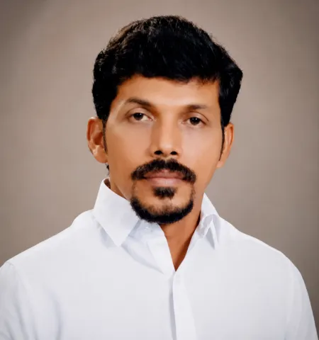 ഷംസ് 