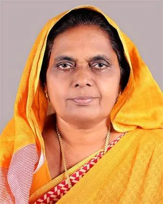 എം സൈനബാബീവി