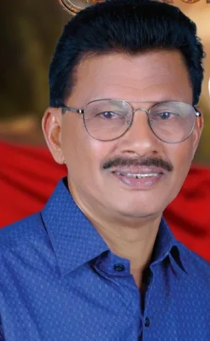 വി .കെ സോമശേഖര പിള്ള