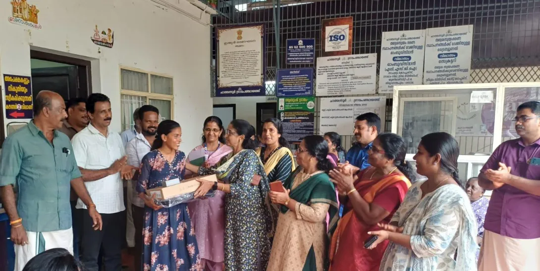 ചാത്തന്നൂർ ഗ്രാമ പഞ്ചായത്തിൽ എസ് സി വിഭാഗത്തിൽപെട്ട വിദ്യാർത്ഥികൾക്ക് ലാപ്ടോപ് വിതരണം ചെയ്‌തു