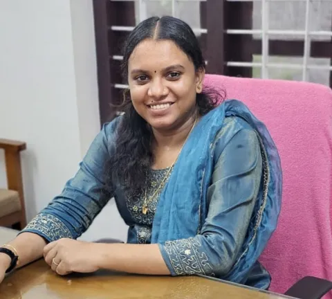 അമ്യത സി