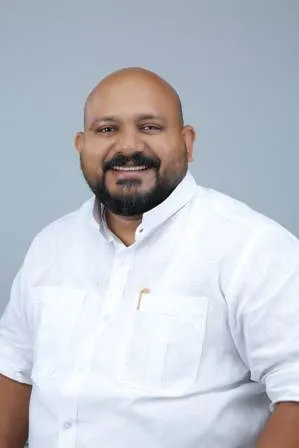 ആശിഷ് പി ജോർജ്ജ് (ആശിഷ് പാലയ്ക്കാമണ്ണിൽ)