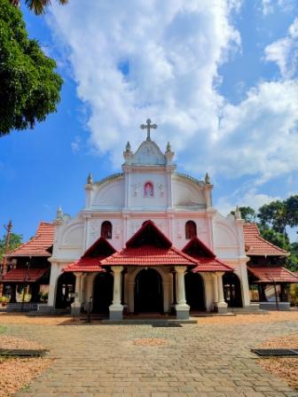 കല്ലൂപ്പാറ വലിയ പള്ളി