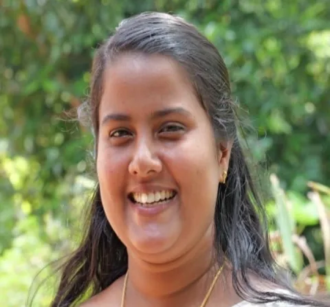 ആര്‍ദ്ര ആഗ്നസ്