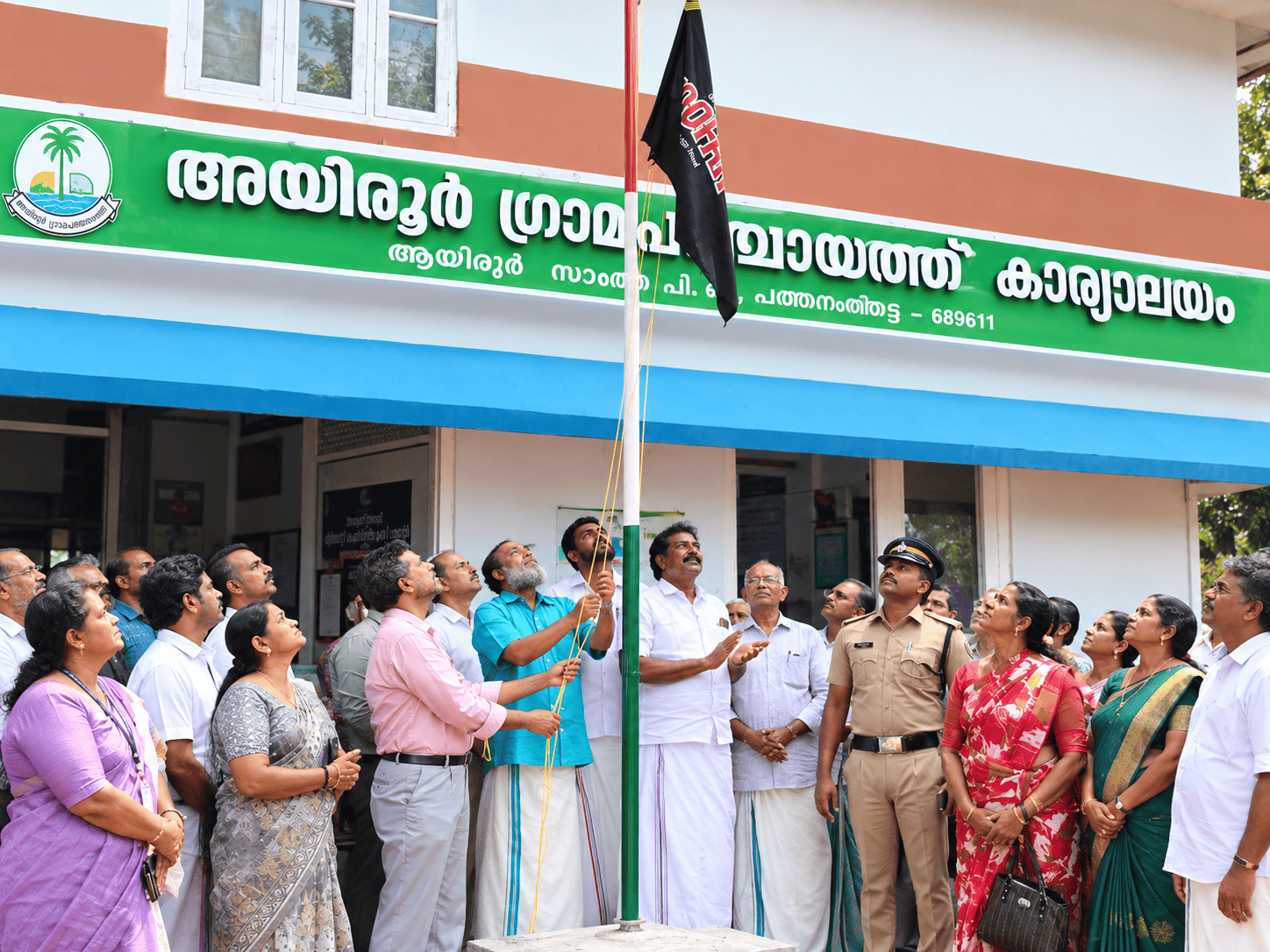 ഓപ്പറേഷൻ തൂഫാൻ പഞ്ചായത്ത്‌ തല ഉത്ഘാടനം പതാക ഉയർത്തൽ