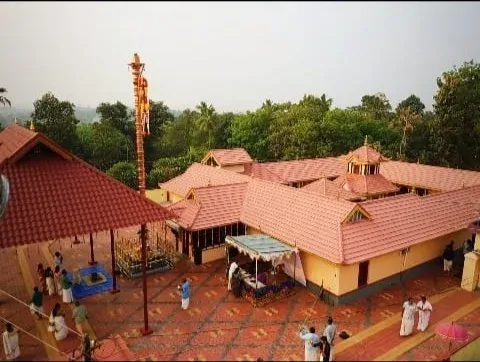 ചെന്നീർക്കര ശ്രീനാരായണഗിരി മഹാദേവർ ക്ഷേത്രം.