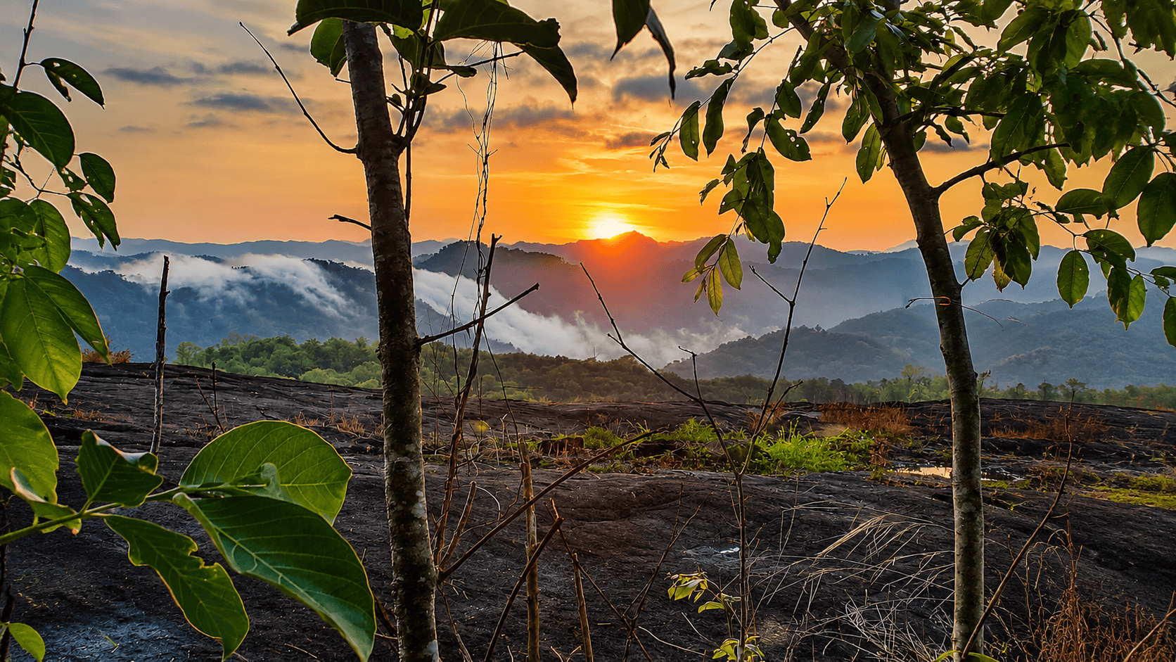 Monpilavu Sunset viw