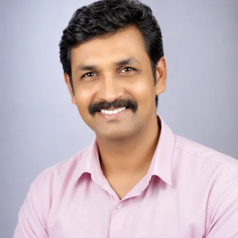 എം കെ മനോജ്