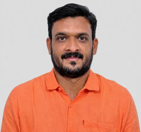 അനീഷ് കുമാര്‍ ആര്‍