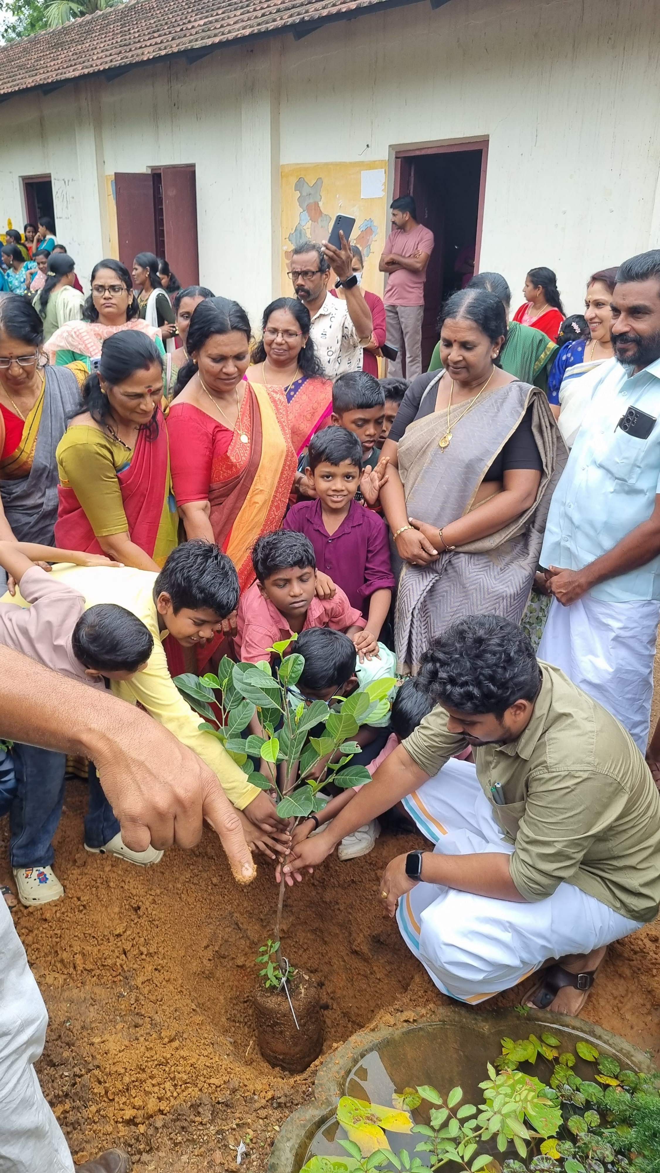 പരിസ്ഥിതി ദിനാശംസകൾ