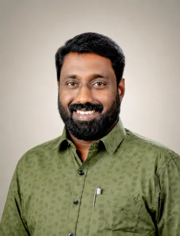 സി.ആര്‍ ഗിരീഷ്