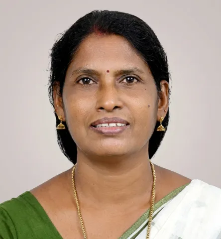 ലീന രാധാകൃഷ്ണന്‍