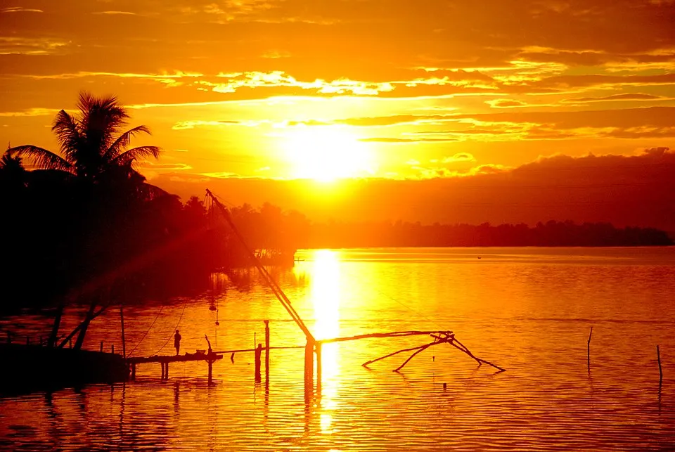 കൈതപ്പുഴ കായല്‍
