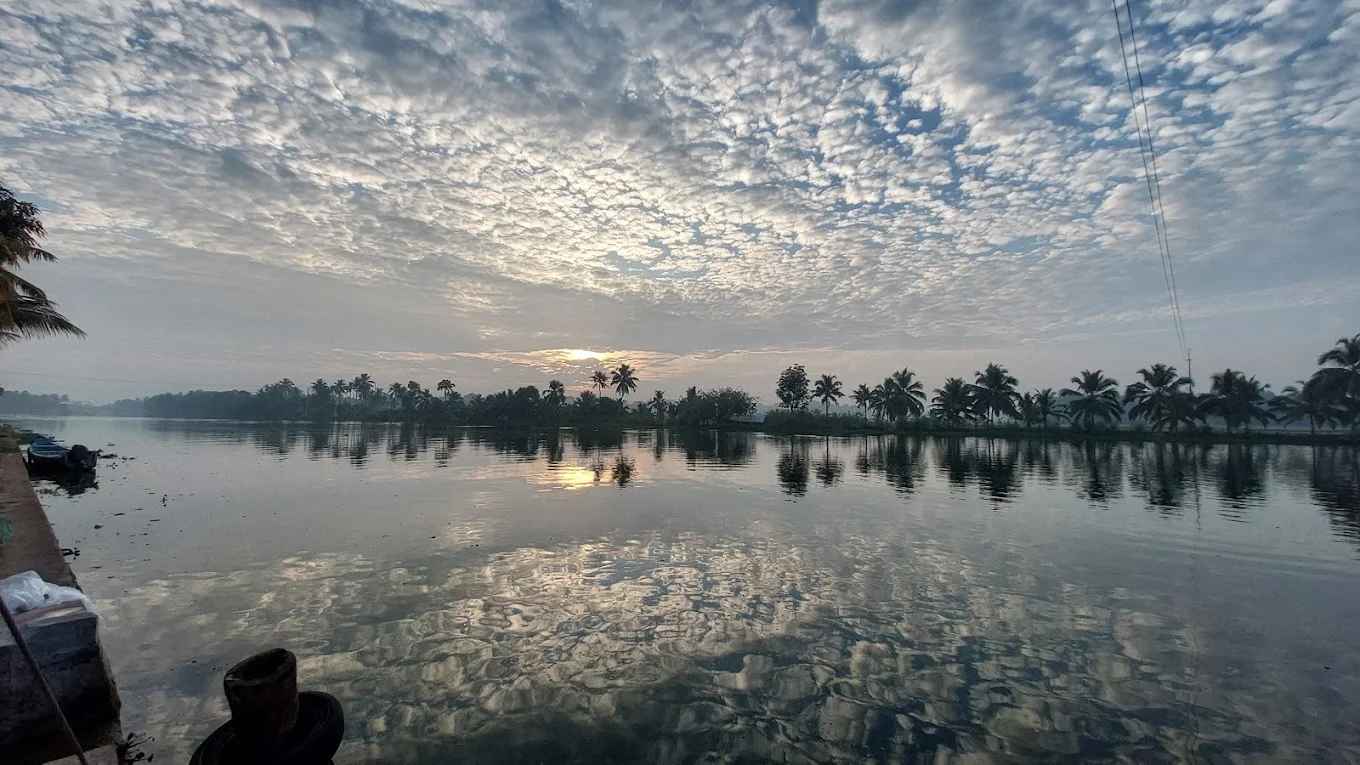 കാരമുട്ട് 
