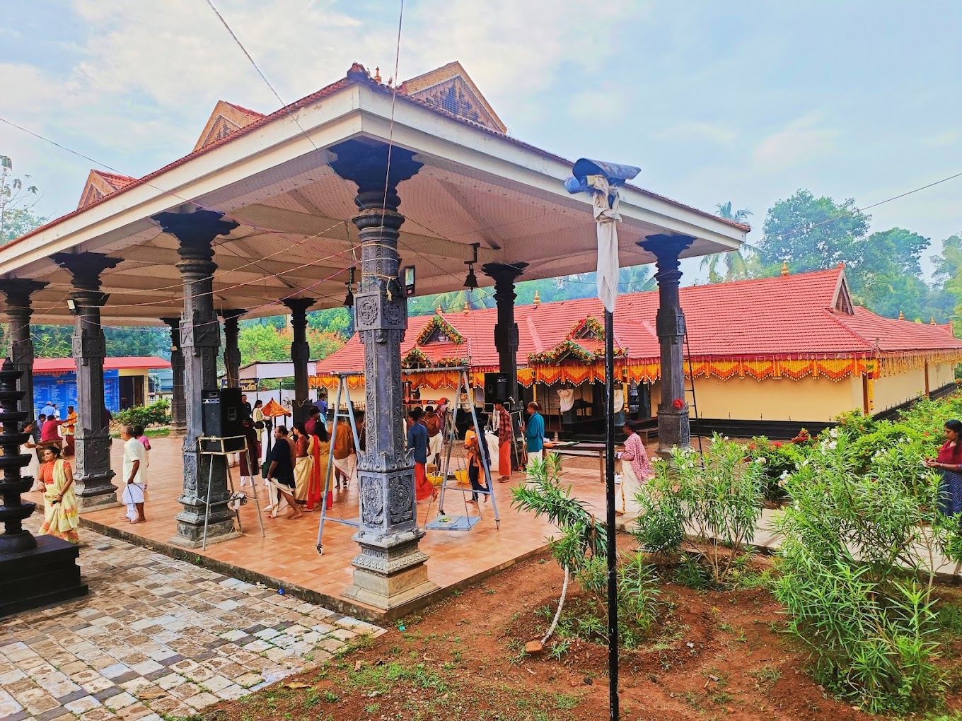 PADAYANIVATTAM DEVI TEMPLE