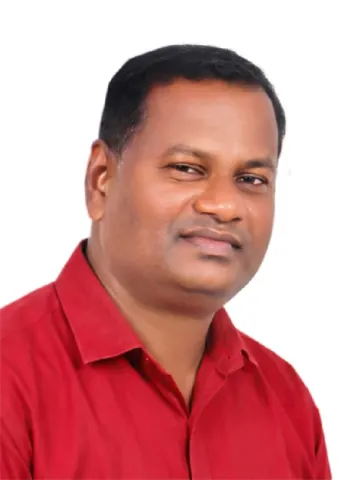 വി ആര്‍ രാജേഷ്