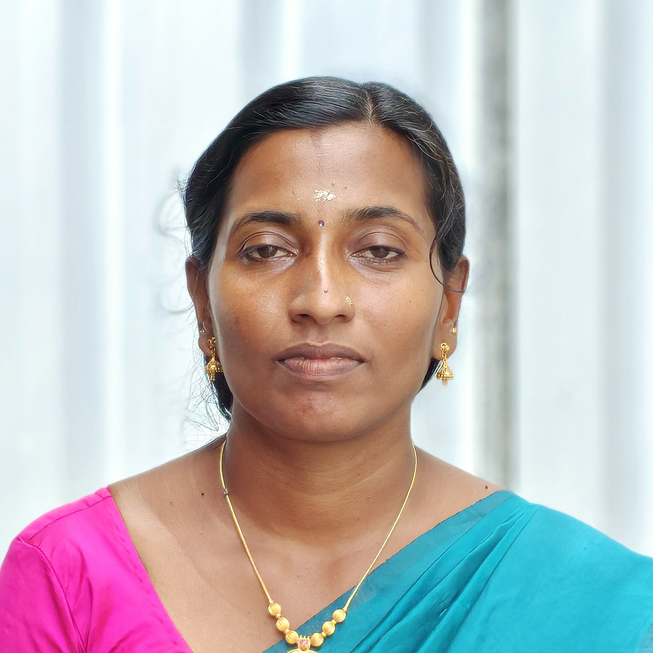 വ്യക്തി 2