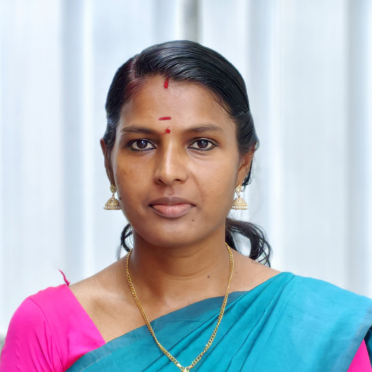 വ്യക്തി 2