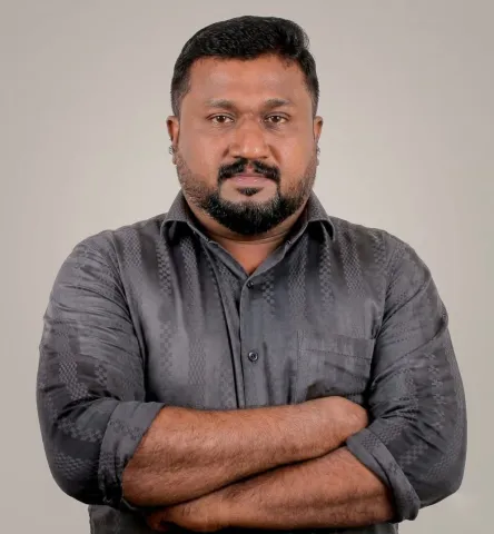 അഭിഷേക് എന്‍