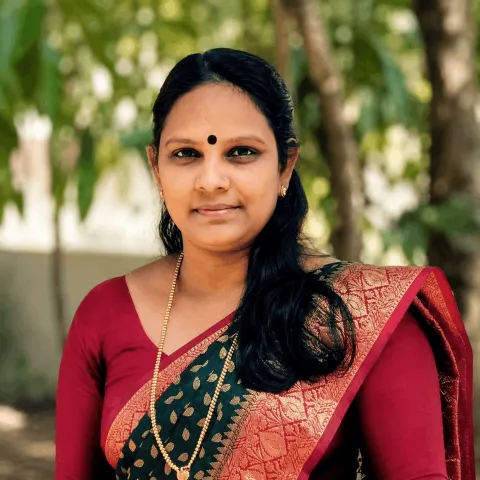 സൂര്യമോൾ ജി