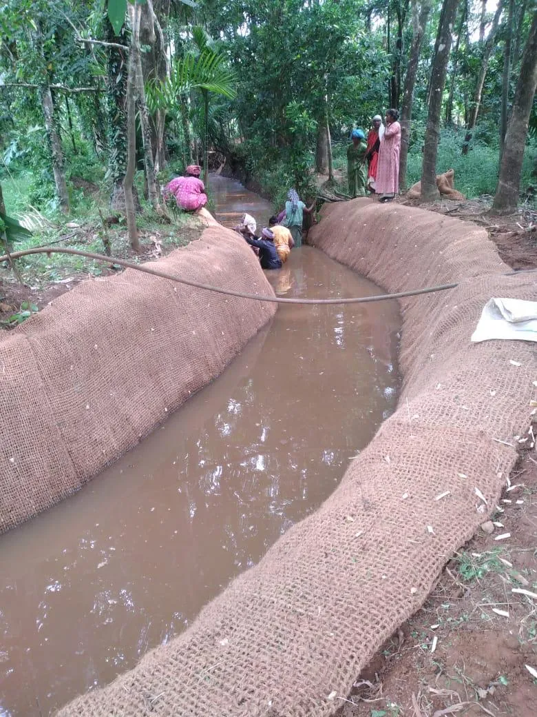 കയര്‍ ഭൂവസ്ത്രം