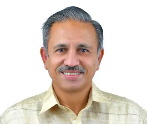 ജെയിംസ് ജോസഫ് 