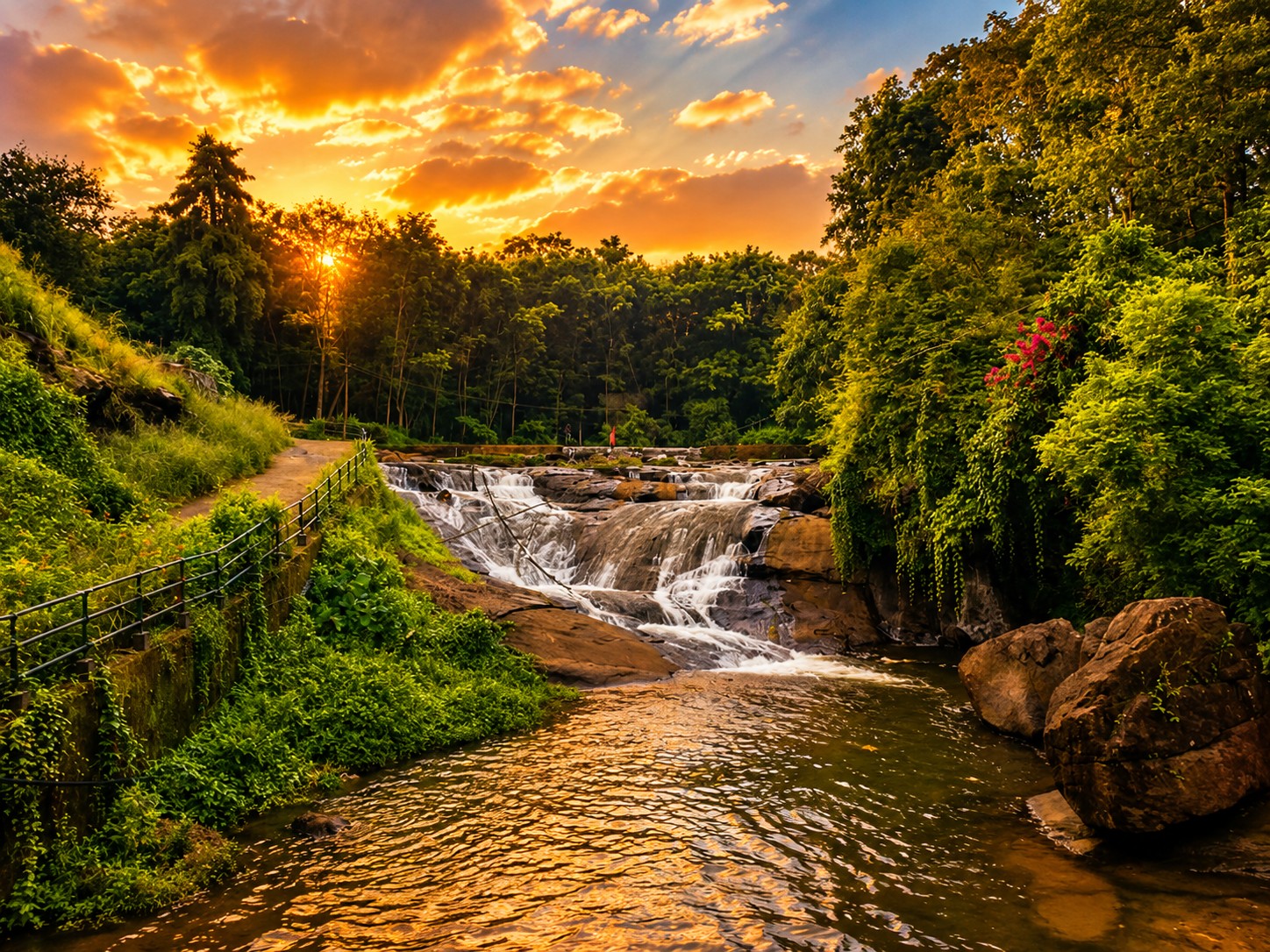 മേലരുവി വെള്ളച്ചാട്ടം