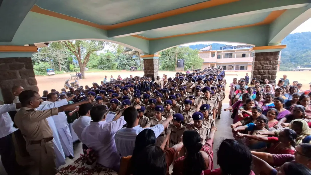തൂഫാന്‍